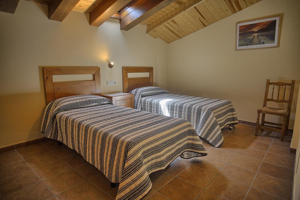 Apartamentos Casa Riu Sahun Zimmer foto