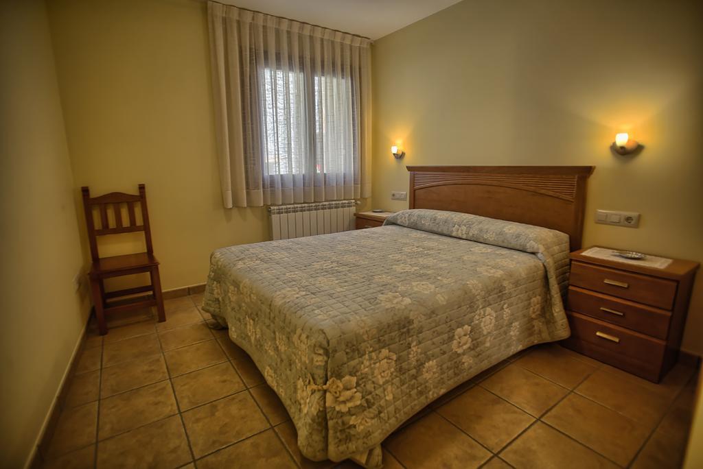 Apartamentos Casa Riu Sahun Zimmer foto
